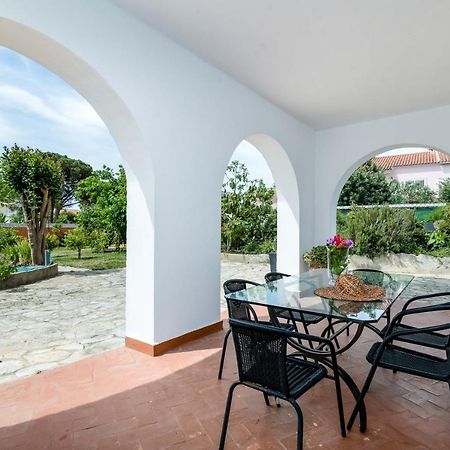 Vip House - Pool & Beach In Caparica 차르네카 외부 사진