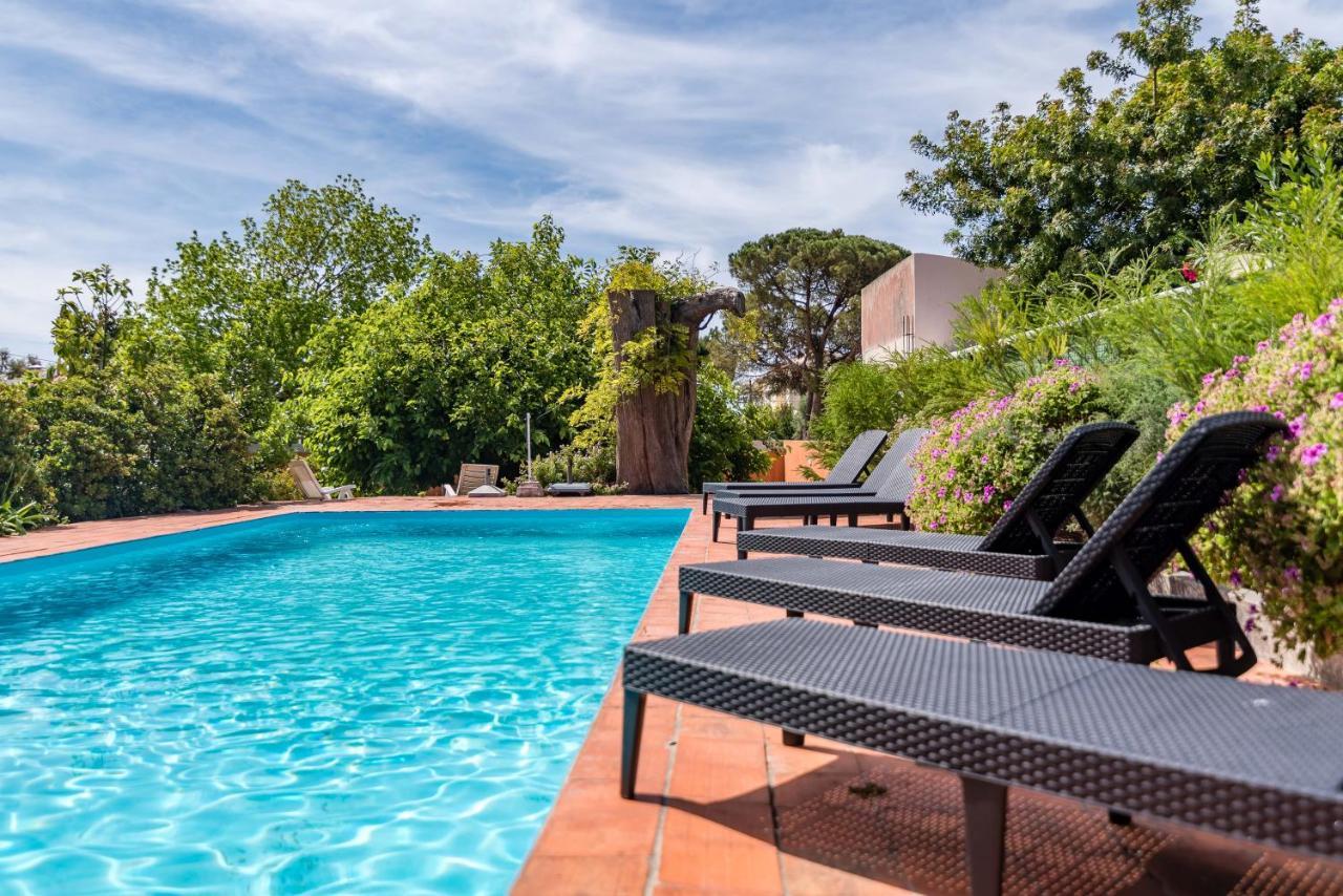 Vip House - Pool & Beach In Caparica 차르네카 외부 사진