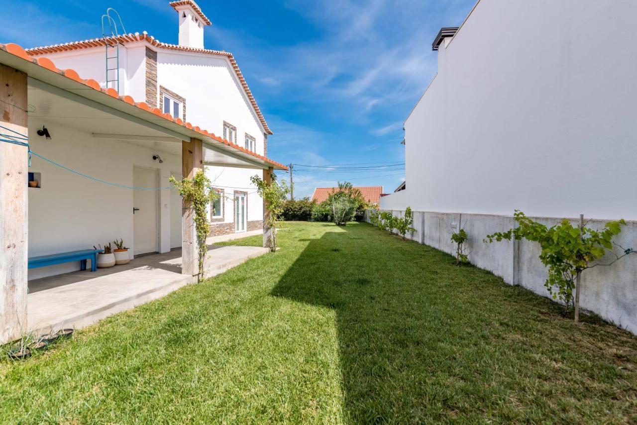 Vip House - Pool & Beach In Caparica 차르네카 외부 사진